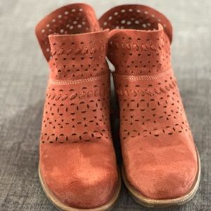 Sofft booties, fold down or not.